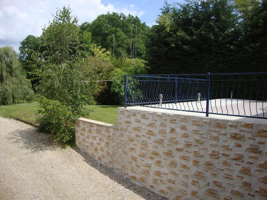 Le Refuge Des Anges Presles-et-Thierny Exterior foto